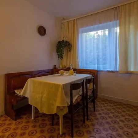 Apartment In Crikvenica 5237