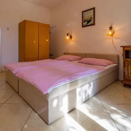 Апартаменты Apartment In Crikvenica 5237 Цриквеница